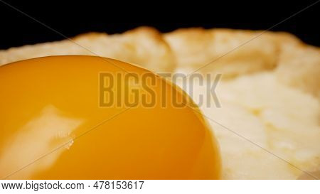 The Camera Shoots In A Circle. A Close-up Of Adjarian Khachapuri With A Raw Egg. Adjarian Khachapuri