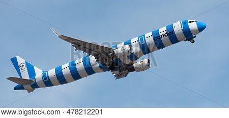 Tenerife, Spain June 7 St, 2023.condor Airlines Airbus A321-211. Condor Airlines Flies In The Blue S
