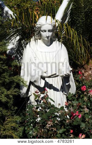 Angelo del giardino
