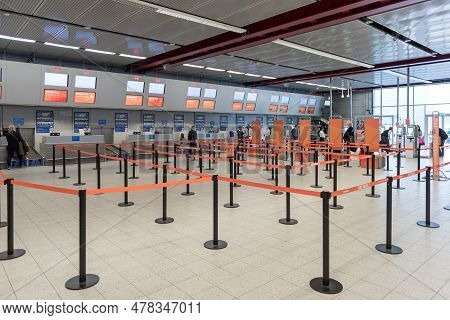 London, England - September 29, 2017: Luton Airport Check In Area Interior. Easyjet Lines. London, E