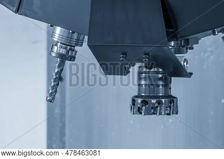 The Flat End Mill  Tool In The Tool Magazine Of Machining Center. The Automatic Toll Change ,atc Ope
