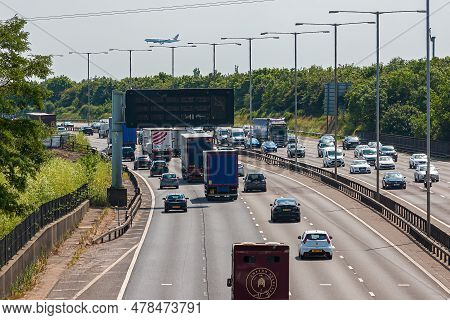 London, Uk - June 14, 2023: Heavy Traffic On The Busiest British Motorway M25.