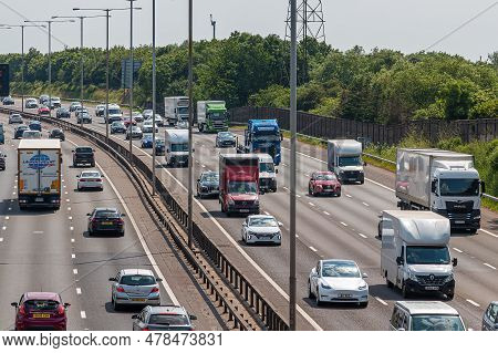 London, Uk - June 14, 2023: Heavy Traffic On The Busiest British Motorway M25.