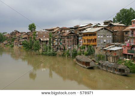 Život v Srinagaru, Kašmír