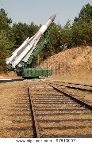 Antiaircraft gun-missile system