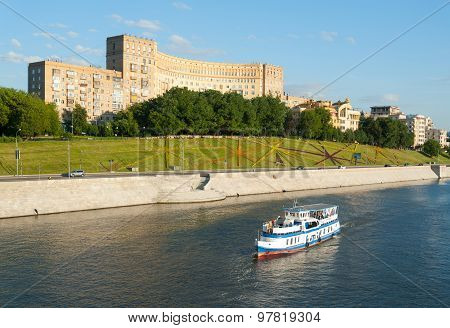 River Ship In Background Of Rostovskaya Riverside