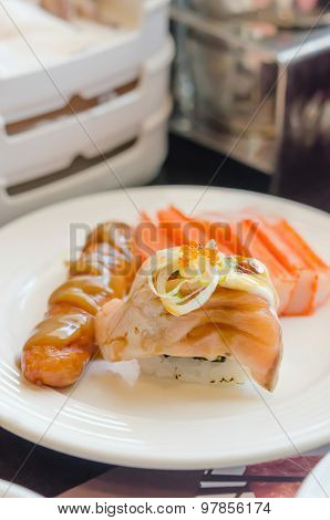 Salmon Roll Sushi