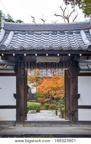 Kyoto, Japan - November 2016: Entrance Door To Beautiful Japanese Maple Garden During Autumn At Enko