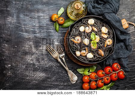Black Spaghetti With Seafood