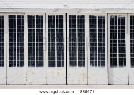 Hvid Hangar