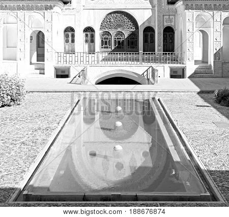 In Iran The  Antique   House