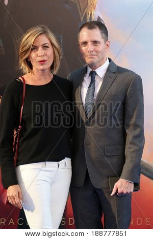 LOS ANGELES - MAY 25:  Sonya Walger, Allan Heinberg at the 