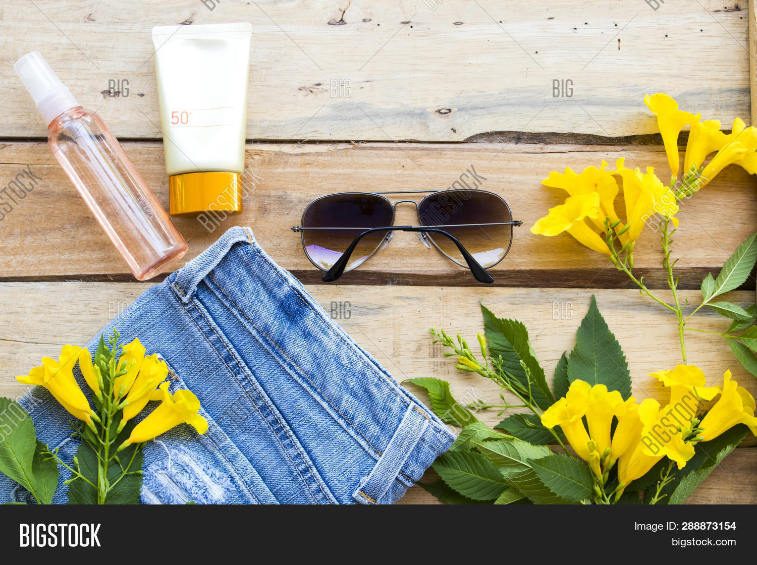 Accessories Cosmetics Image \u0026 Photo 