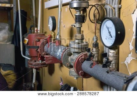 Sanitary Engineering. Connection Of The Supply Pump In The Home Heating System. Pressure Gauge On A 