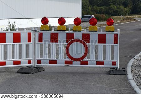 Special Fences Block Off Traffic During Road Repairs