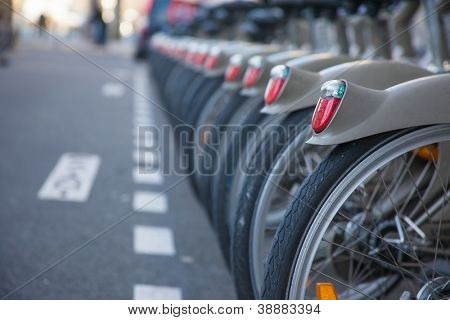 2012 년 1 월 6 일 프랑스 파리에서에서 행에 파리, 프랑스-2012 년 1 월 6 일: Velib 자전거. 베리