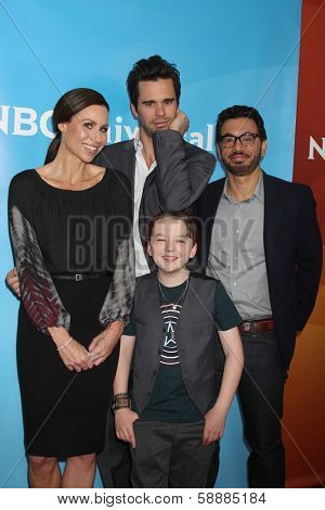 LOS ANGELES - JAN 19:  Minnie Driver, David Walton, Al Madrigal, Benjamin Stockham at the NBC TCA Winter 2014 Press Tour at Langham Huntington Hotel on January 19, 2014 in Pasadena, CA