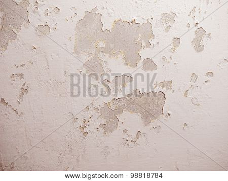 Retro Look Damp Moisture
