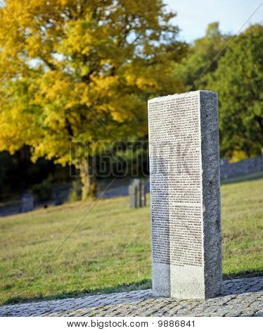 Anıt plaket