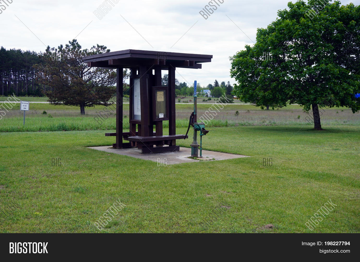 TUSTIN, MICHIGAN / Image & Photo (Free Trial) Bigstock