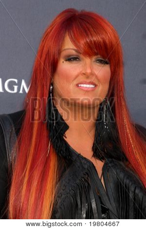 LAS VEGAS - APR 3: Wynonna Judd na akademii Country Music Awards 2011 v MGM Grand G