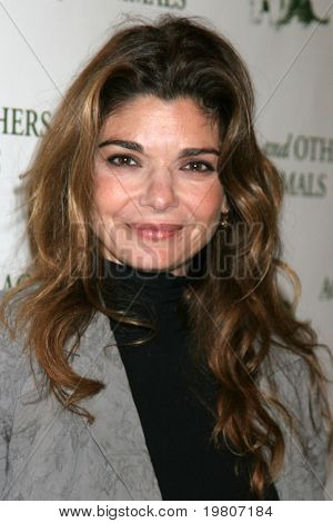 LOS ANGELES - 9 kwietnia: Laura San Giacomo w zielonym pokoju rocznego 