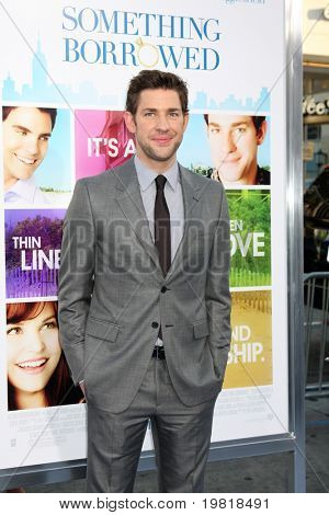LOS ANGELES - május 3: John Krasinski érkezik a 