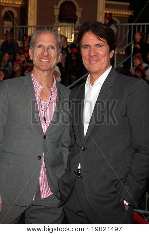 LOS ANGELES - 7. května: John DeLuca, Rob Marshall dospět 