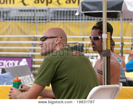 HUNTINGTON BEACH, CA. - 22 maja: AVP Huntington Beach otwarty, Phil Dalhausser i Todd Rogers podczas 