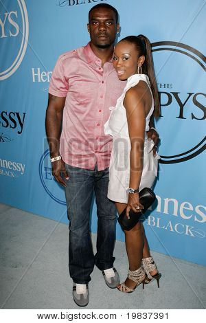 HOLLYWOOD, CA. - 13 กรกฎาคม: New York Jets ฟุตบอล Jerricho Cotchery เน้นไขมันวันอังคารเวลา
