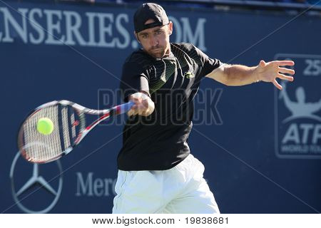 LOS ANGELES, CA. - 29 lipca: Benjamin Becker Niemiec (na zdjęciu) i [WC] James Blake USA gry