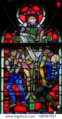 Stained Glass In Worms - Jesus Taken From The Cross