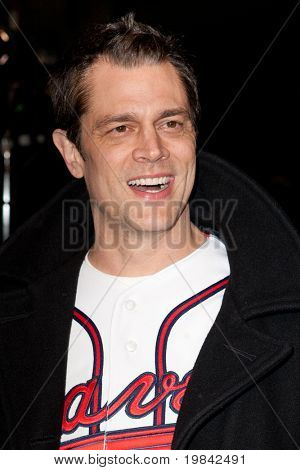 LOS ANGELES, CA. - 7. maaliskuuta: Johnny Knoxville saapuu Paramount Studios juhlia release-o