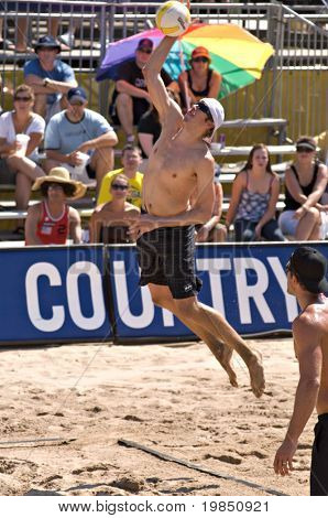 Highschool - SEPTEMBER 27: 2006 AVP Rookie des Jahres Brad Keenan konkurriert die AVP am besten von der