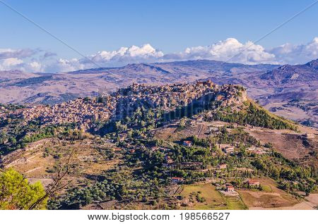 View of Sicilian territory where you can see the city of calascibetta from enna
