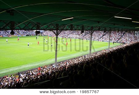 Fodboldstadion.