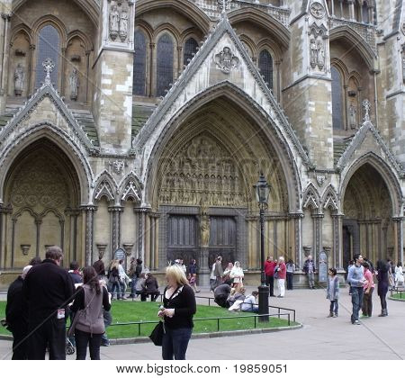 Londra-2 Nisan: Westminster abbey, Prens William Kraliyet düğünü mekanı turist ziyaret