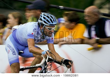 Wien, Itävalta - elokuu 1: Rathauskriterium 2008 päättyy voitto Filippo Pozzato Te