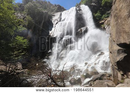 Grizzly Falls in Sequoia National Forest. Kings Canyon and Sequioa National Park. California. USA