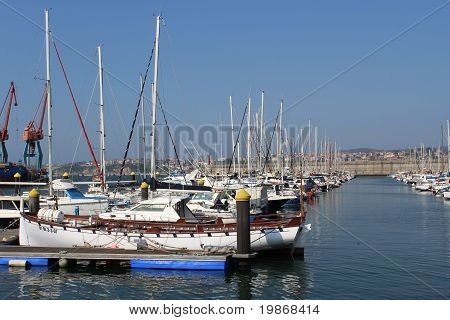 Santurce's Harbor i Spanien