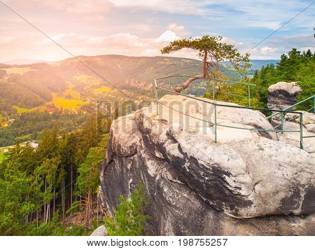 Viewpoint aboce Jizera valley in sandstone landscape of Bohemian Paradise, Besedice Rocks, Czech Republic.