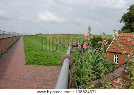 the small village of ditzum at the river ems