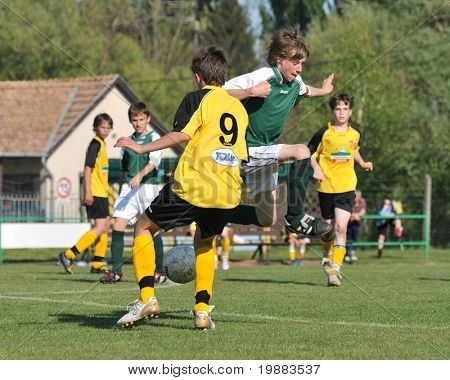 헝가리 내셔널 챔피언십 u 행동에 KAPOSVAR, 헝가리-4 월 30 일: Norbert Kerekes (9)