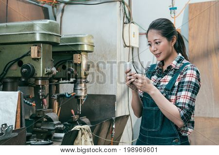 Happy Smiling Milling Machine Company Staff