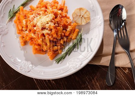 Creamy Italian Pasta With Mushrooms, Tomatoes