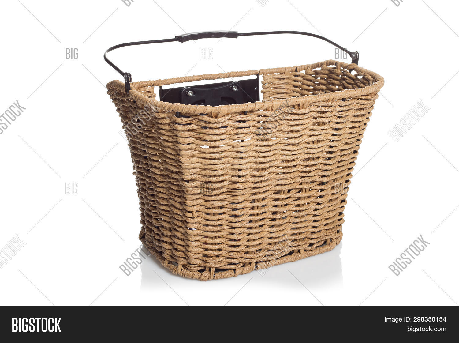 white wicker bicycle basket
