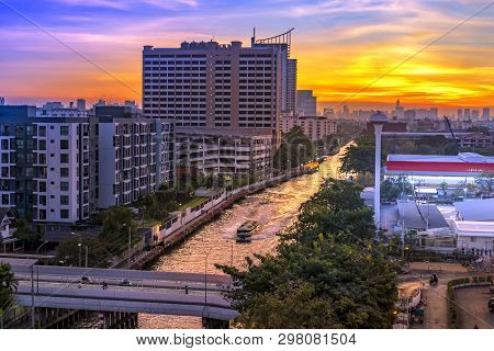 Water Transport Is A Culture. Saen Saep Canal At Night. Bangkok's Atmosphere In Thailand.