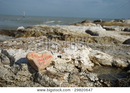 Happy Saint Valentine's on the rocks