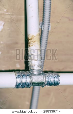 Sanitary Engineering. Connection Of Plastic Pipes Through Tees Fittings