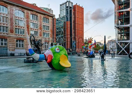 Paris, France - 09 August, 2017: Stravinsky Fountain 1983 Is A Fountain With 16 Works Of Sculpture. 